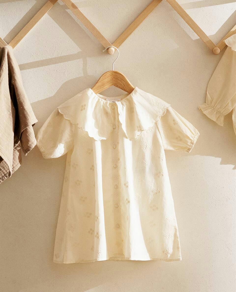 VESTIDO BORDADO