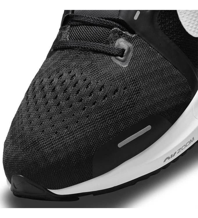 Nike Men Air Zoom Vomero 16 hardloopschoenen