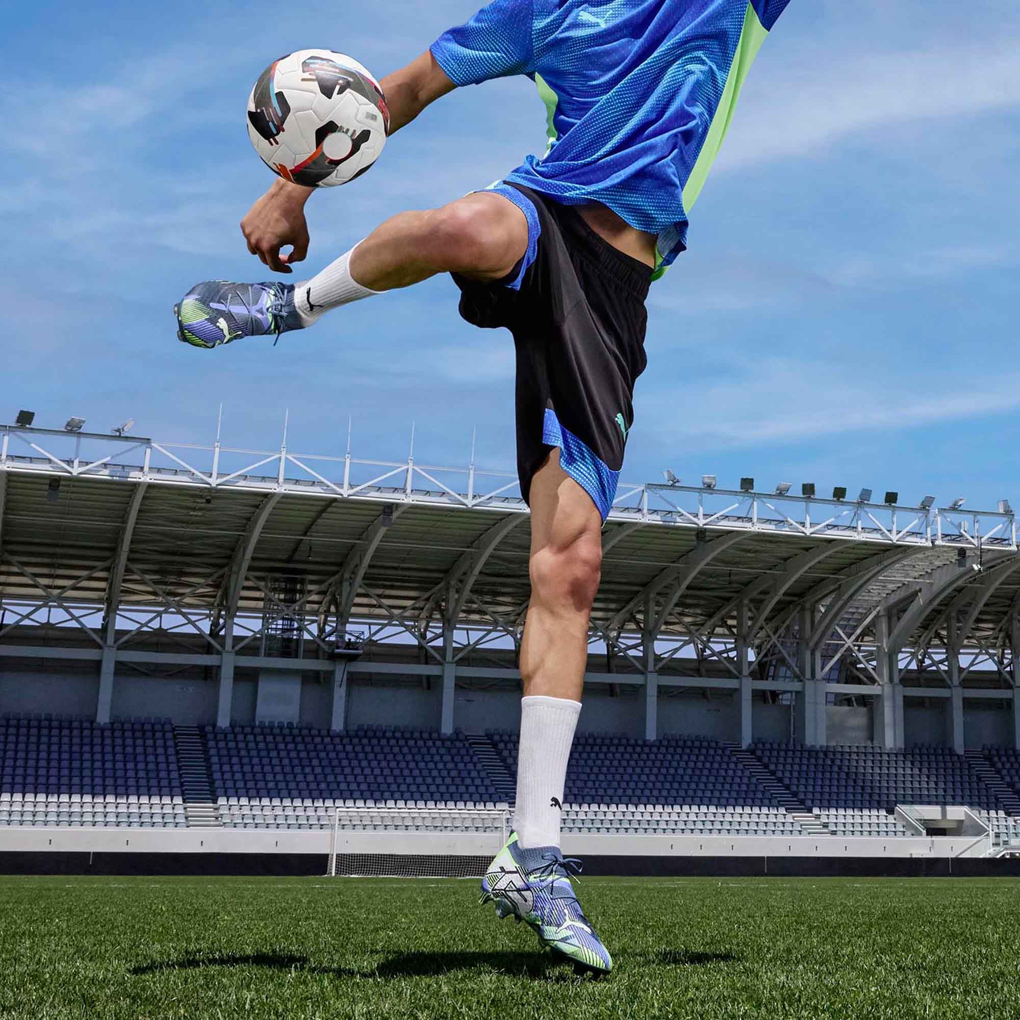Future 7 Ultimate FG/AG Gray Skies/PUMA White/Fizzy Apple