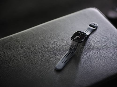 Amazfit - Bip 6 - Smartwatch - Donker Grijs - AMOLED-display