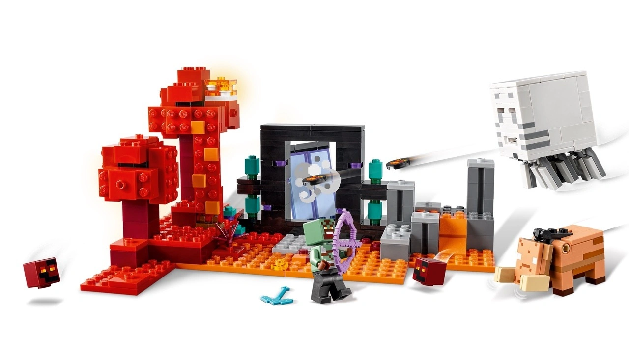 LEGO® Minecraft™ 21255 HINTERHALT AM NETHERPORTAL