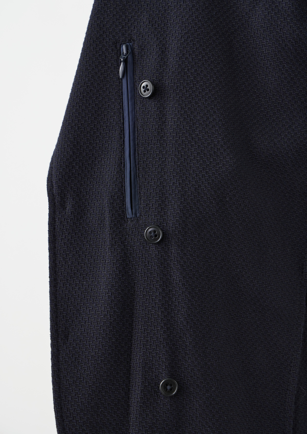 Veste casual Regular en coton bio et polyamide recyclé unis bleu marine à parementure capuche