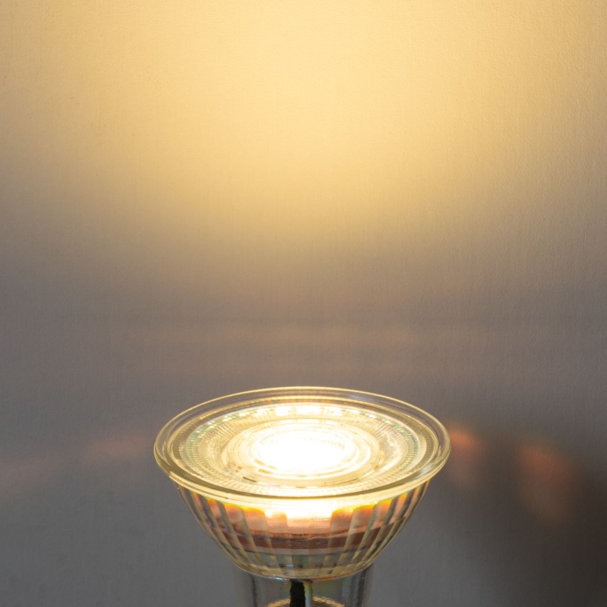 GU10 50mm dimbare LED lamp helder 4.9W 500 lm 2700K