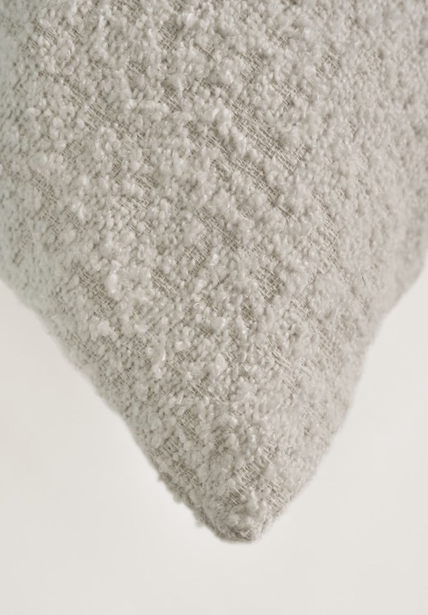 Pynteputetrekk hvit - 50x50 cm