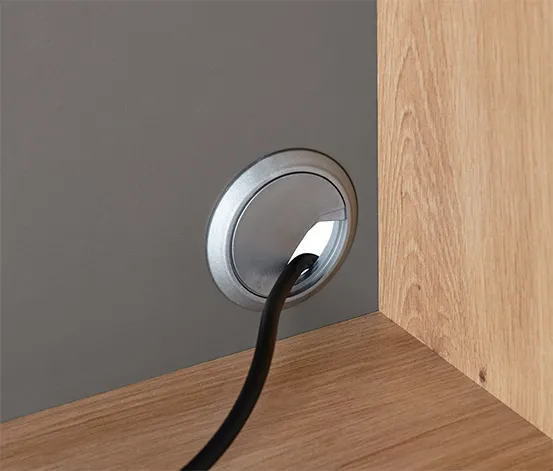 Büroschrank mit Arbeitsfläche
