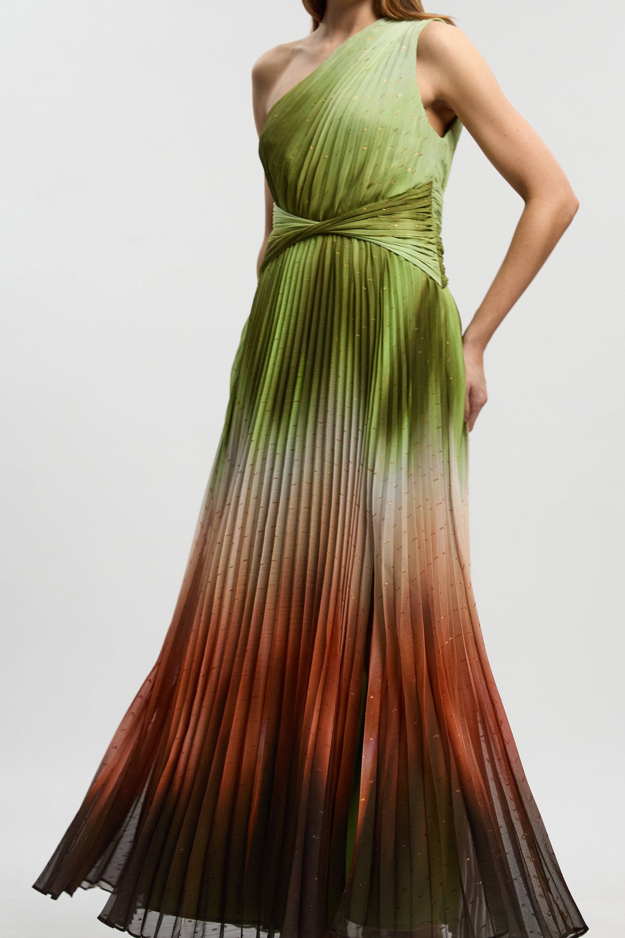 KarenMillen Robe Longue Tissée À Une Épaule Avec Imprimé Ombré Et Fil Métallisé Petite