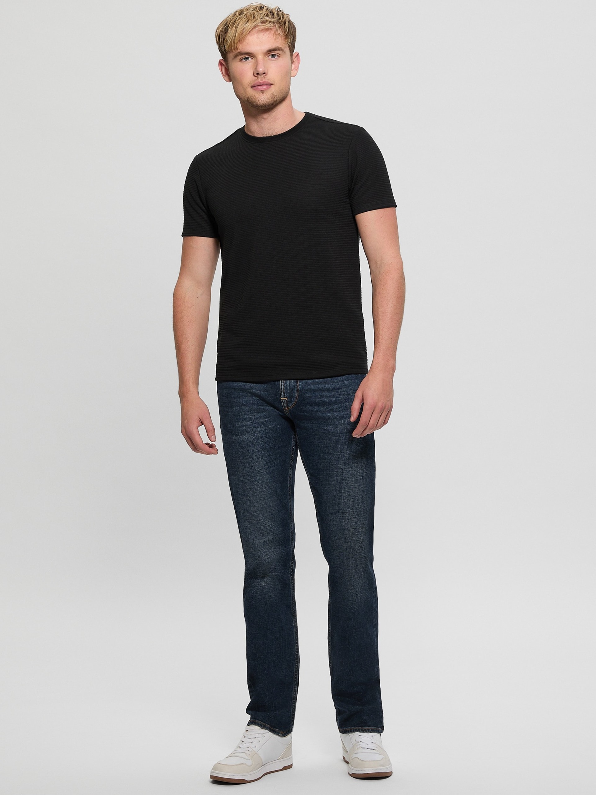 Camiseta com listras texturizadas