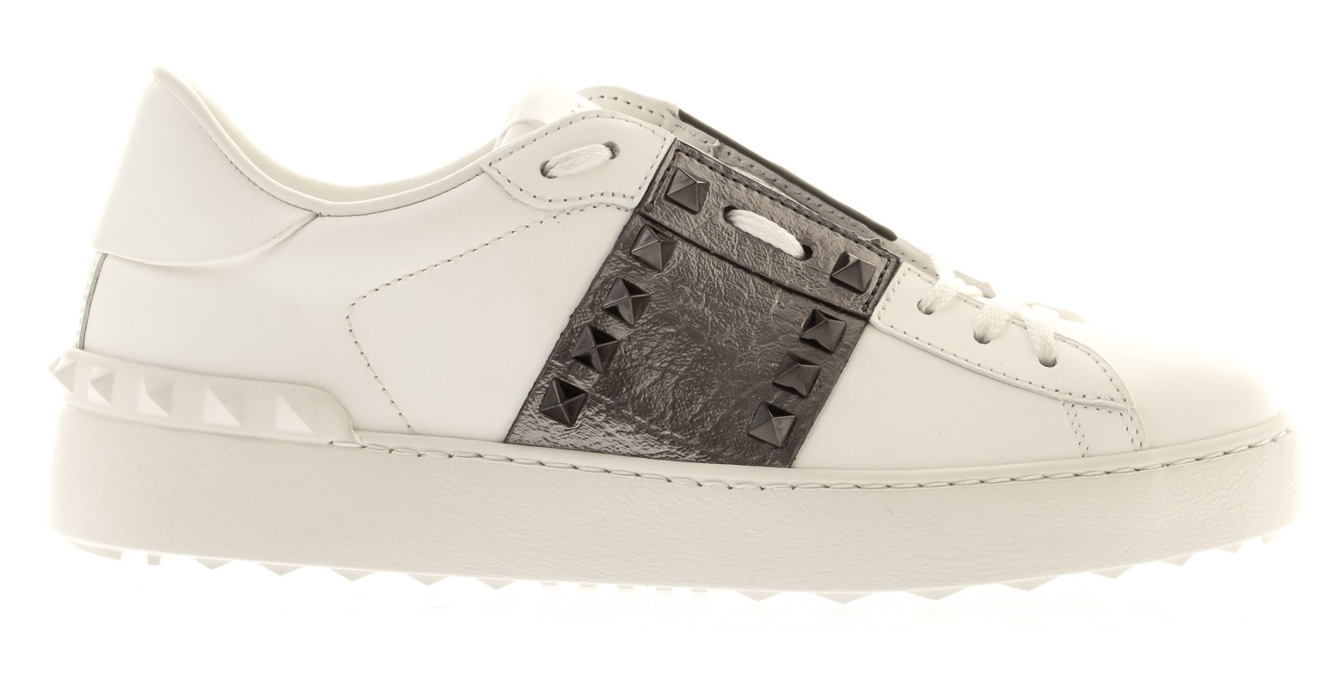 Valentino Garavani Rockstud Untitled Sneaker