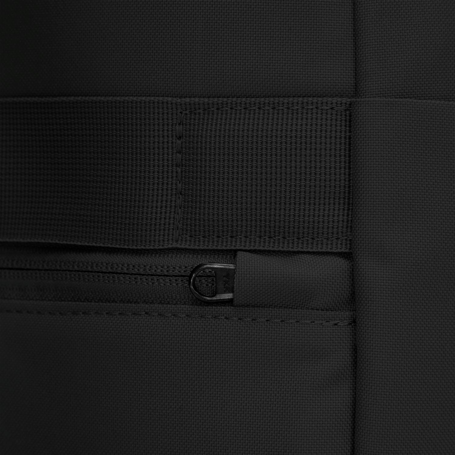 Pacsafe Go 25L Backpack Anti-Theft jet black