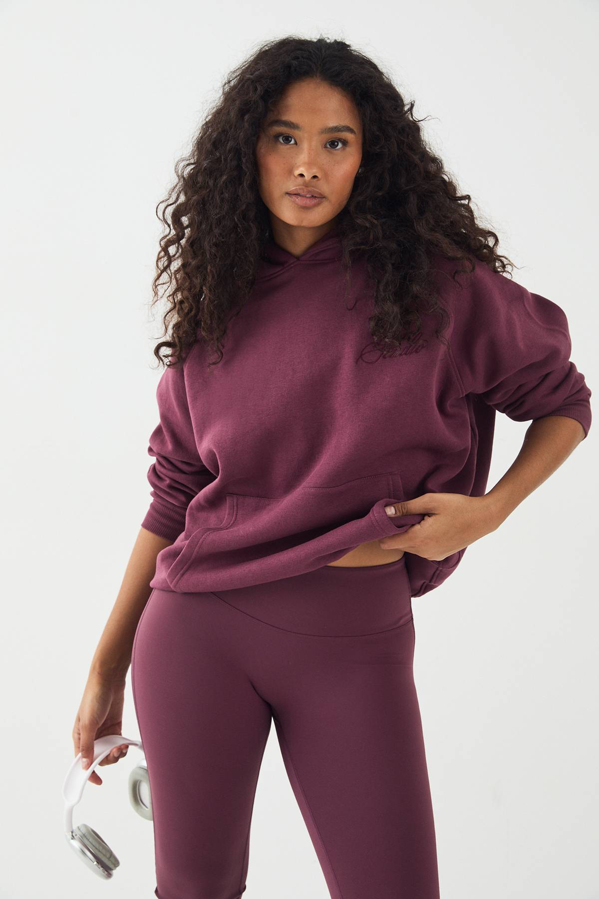 Sweat à Casynthétiqueche Oversize DSGN Studio Contrast Script