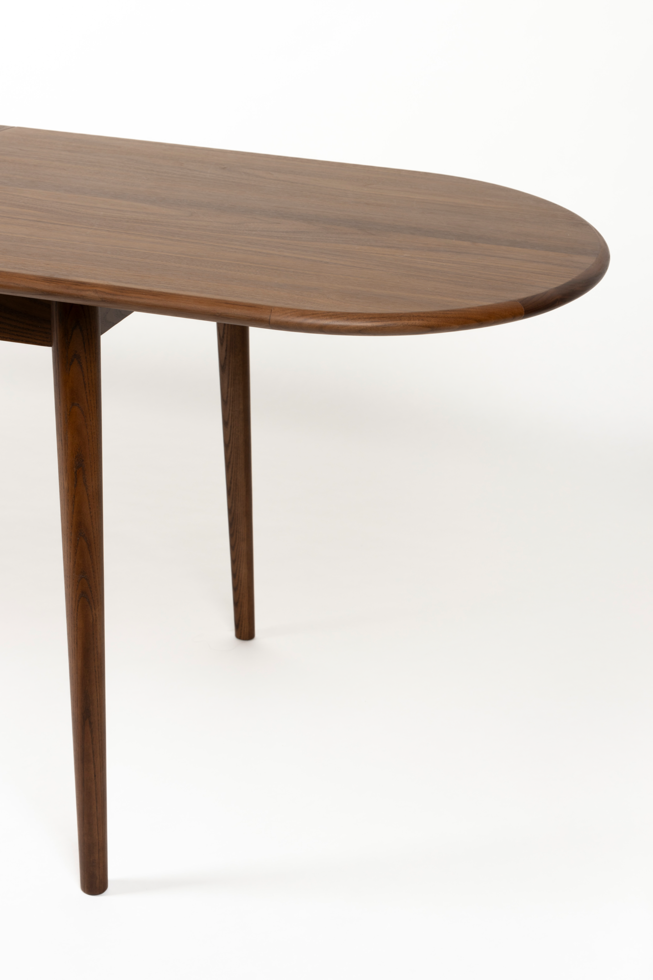 Eettafel Twist ovaal walnoot
