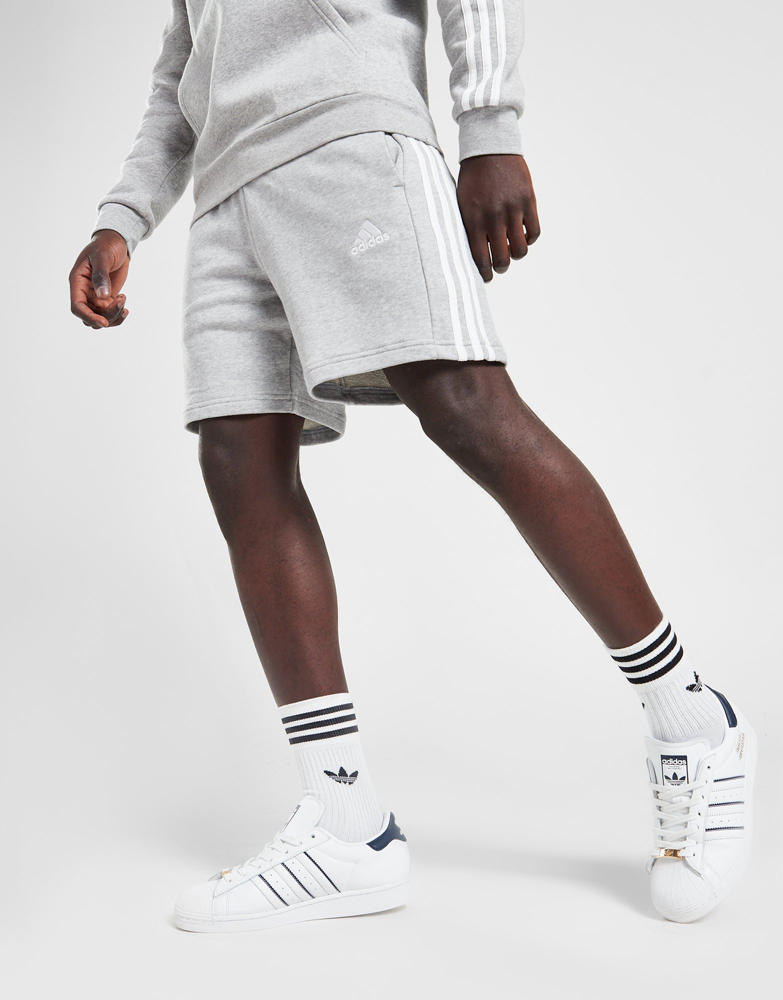 adidas Short à 3 bandes en moleton Essentials