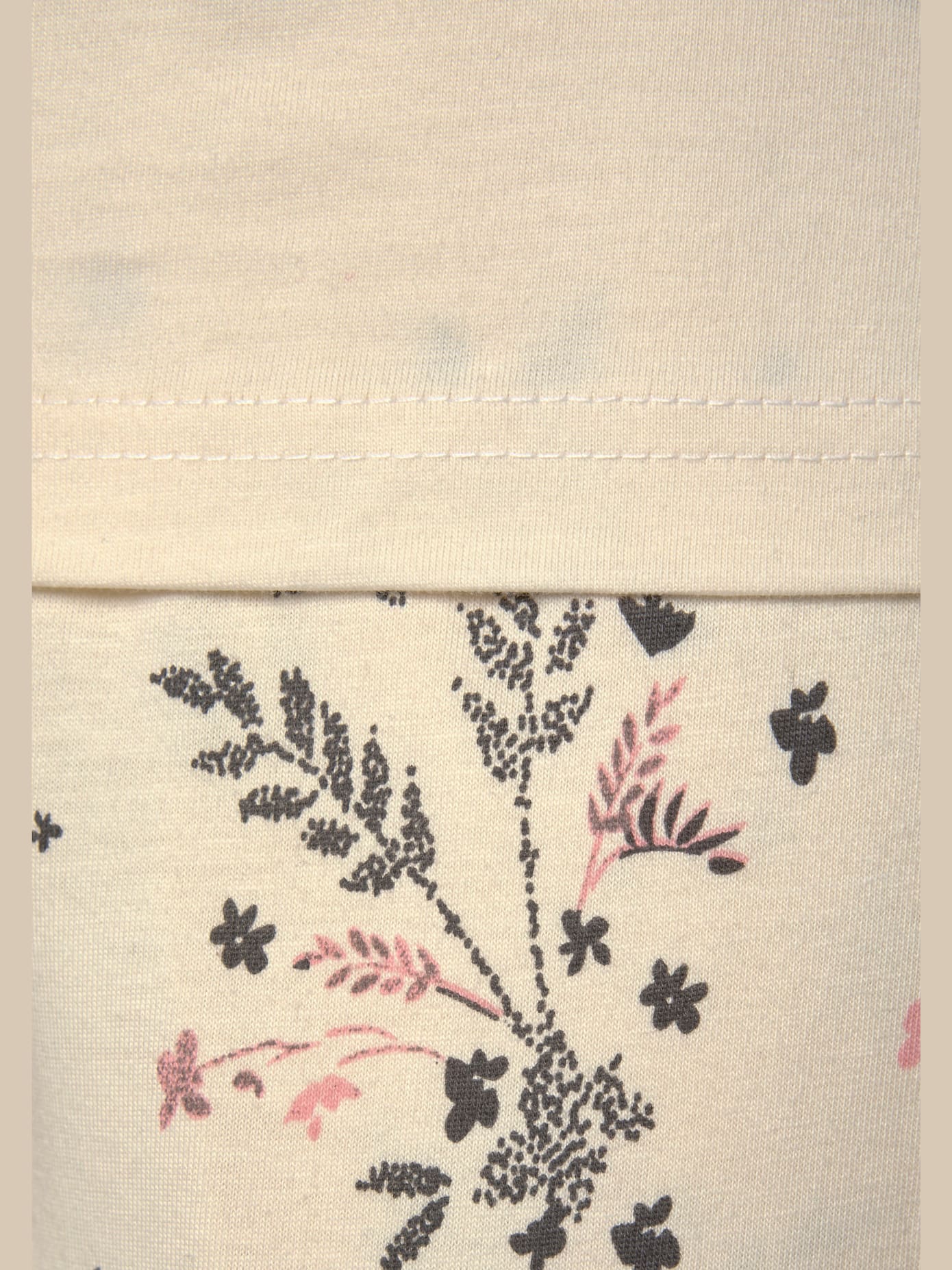 Lot de 2 pyjamas avec imprimé branches florales