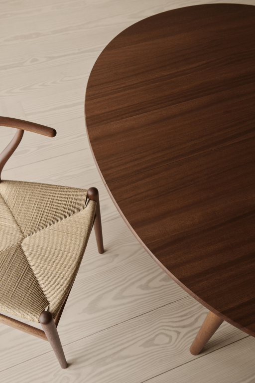 Carl Hansen & Son CH337 uitschuifbare tafel 140x115 geolied eiken
