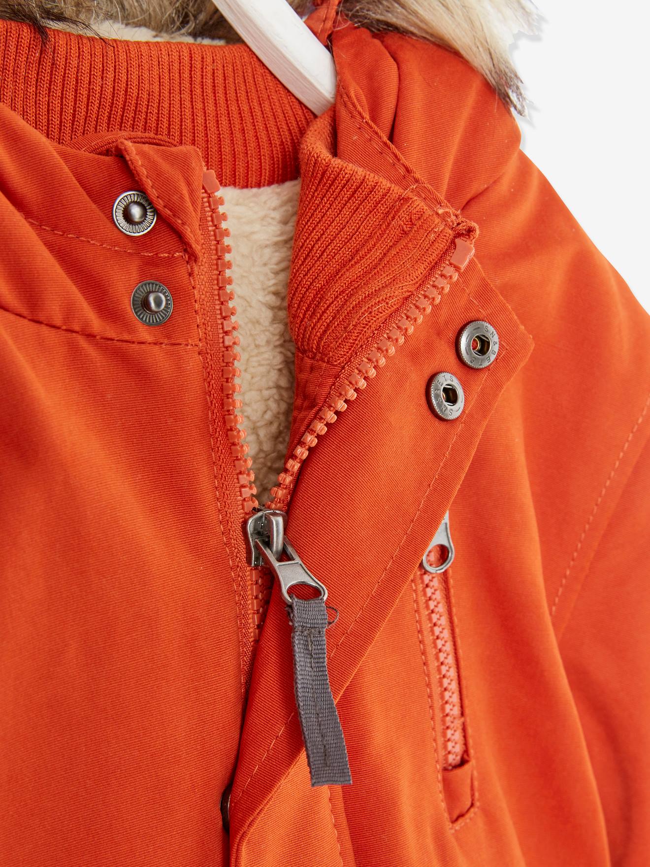 Parka com capuz e enchimento de poliéster reciclado, para meninos, laranja escuro liso com estampa.
