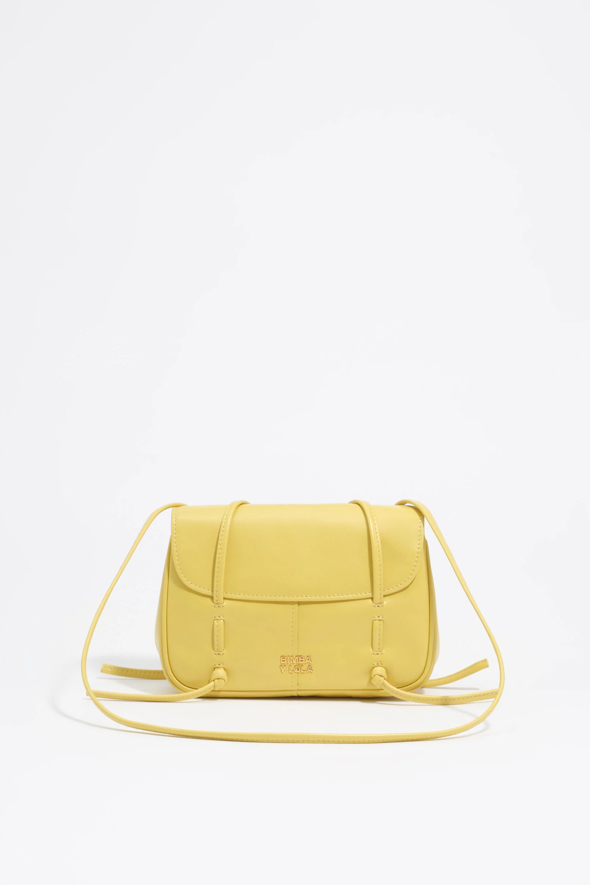 Bolsa mini flap de couro amarelo