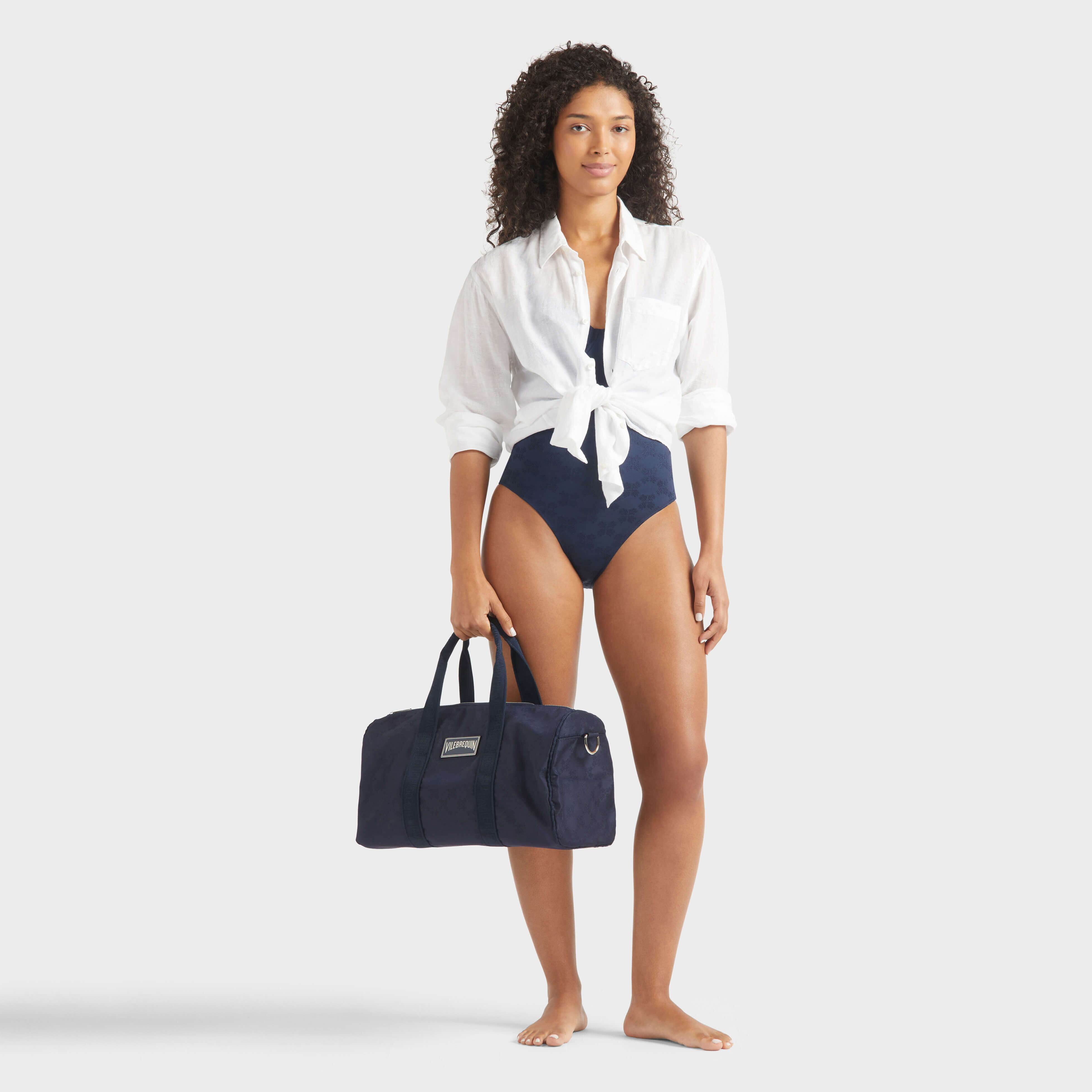 Women Turtle Monogram Look