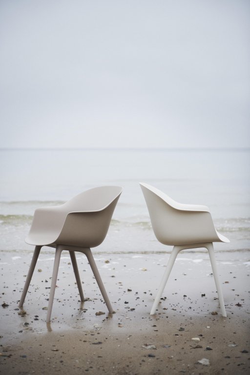 Gubi Bat eetkamerstoel plastic  wit