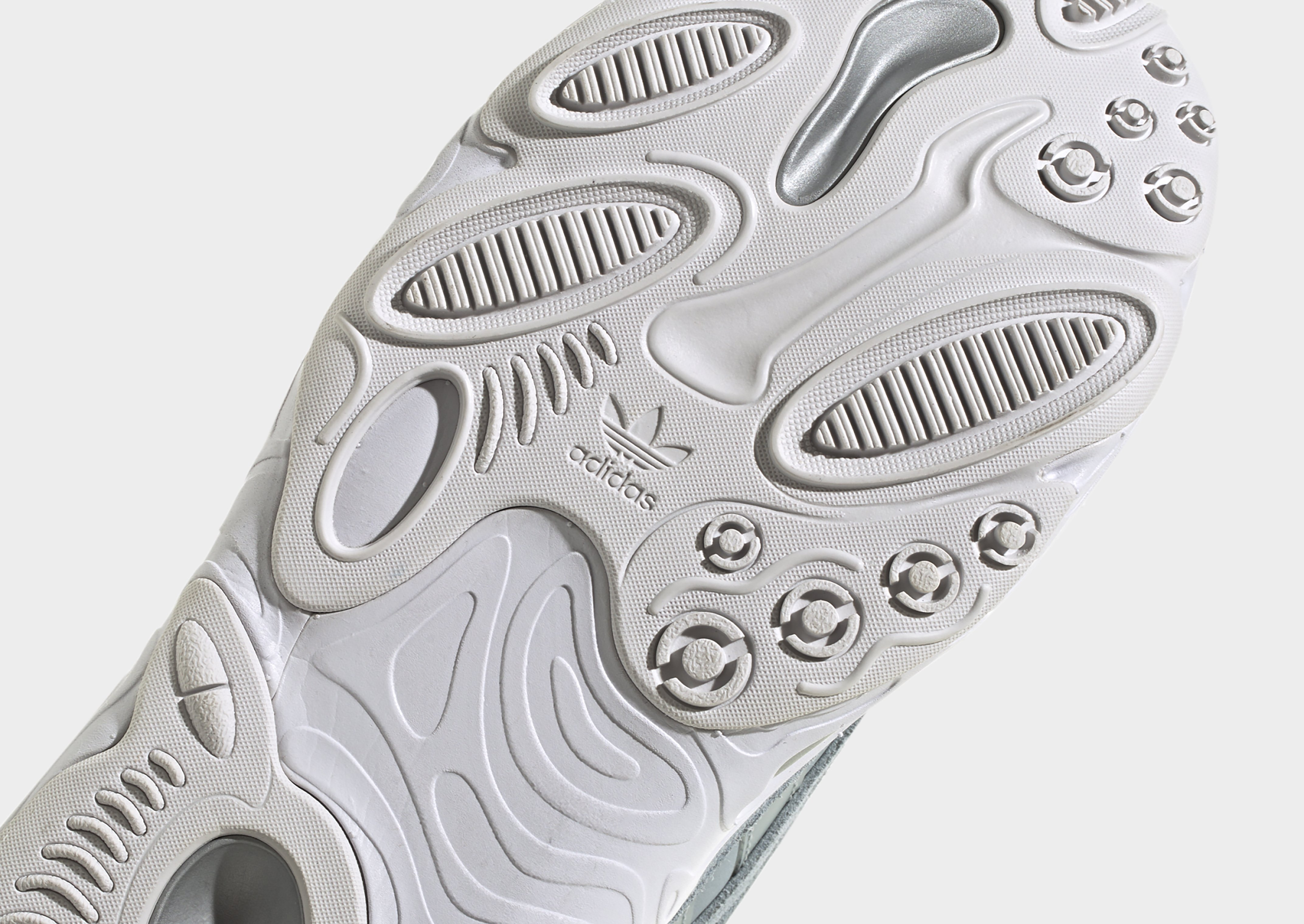 adidas Originals Chaussure Oznova