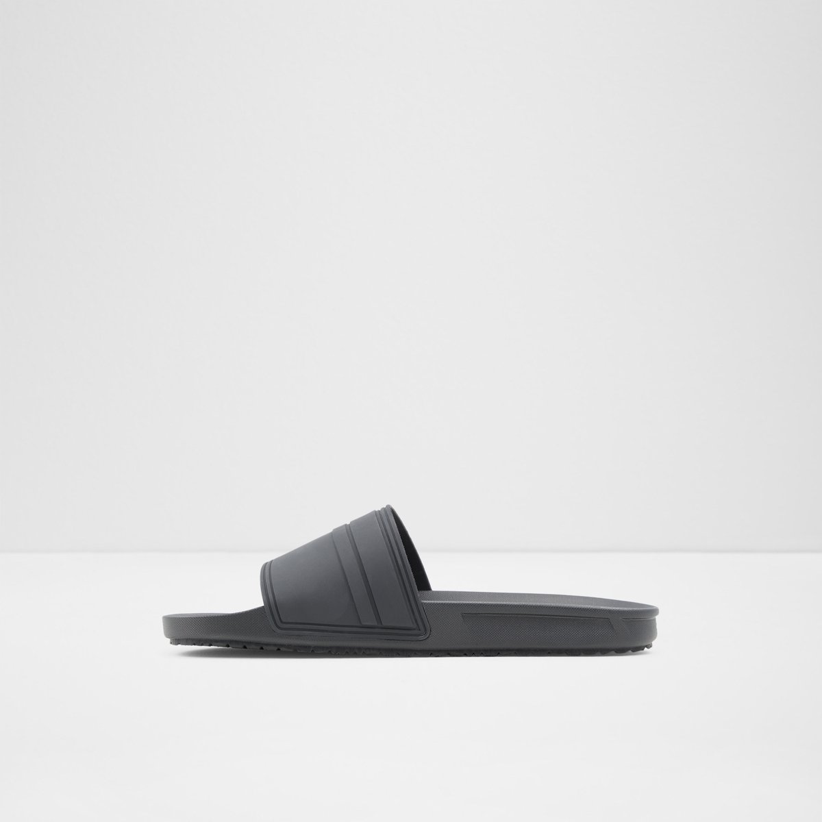 Dinmore Black Synthetic Rubber Men Slides