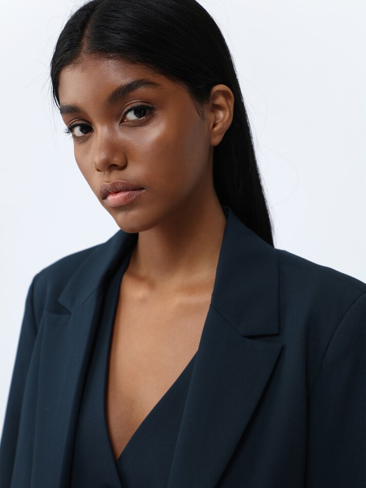 Blazer com lapela entalhada - Azul Petróleo