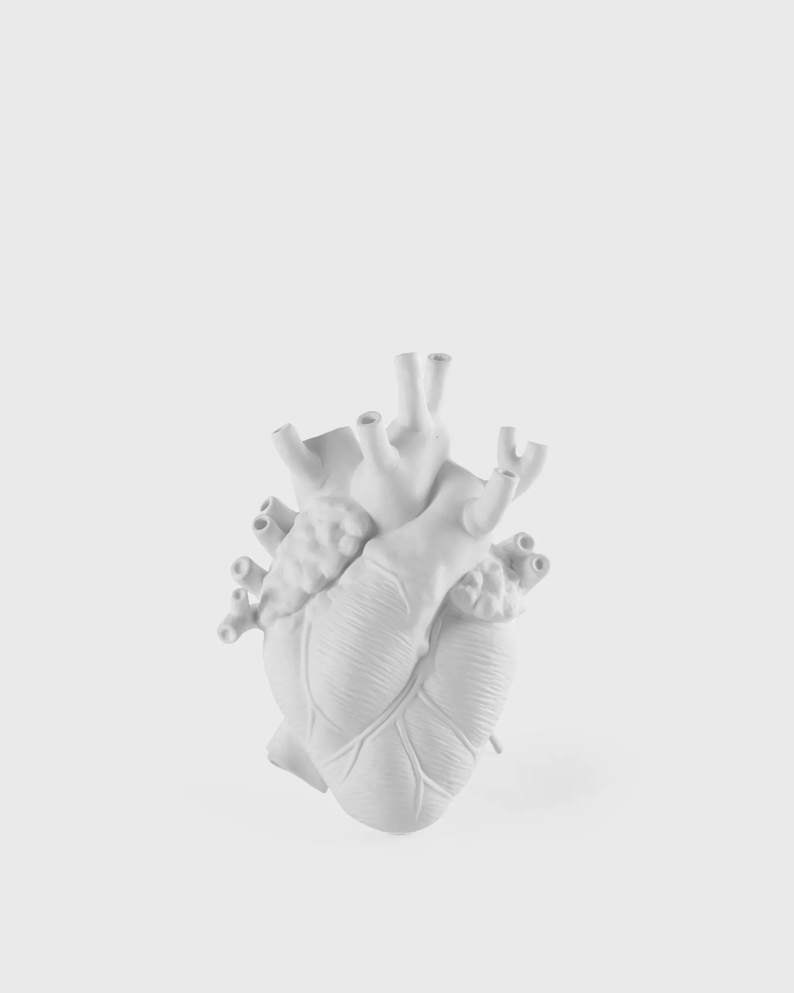 Seletti LOVE IN BLOOM - PORCELAIN HEART VASE