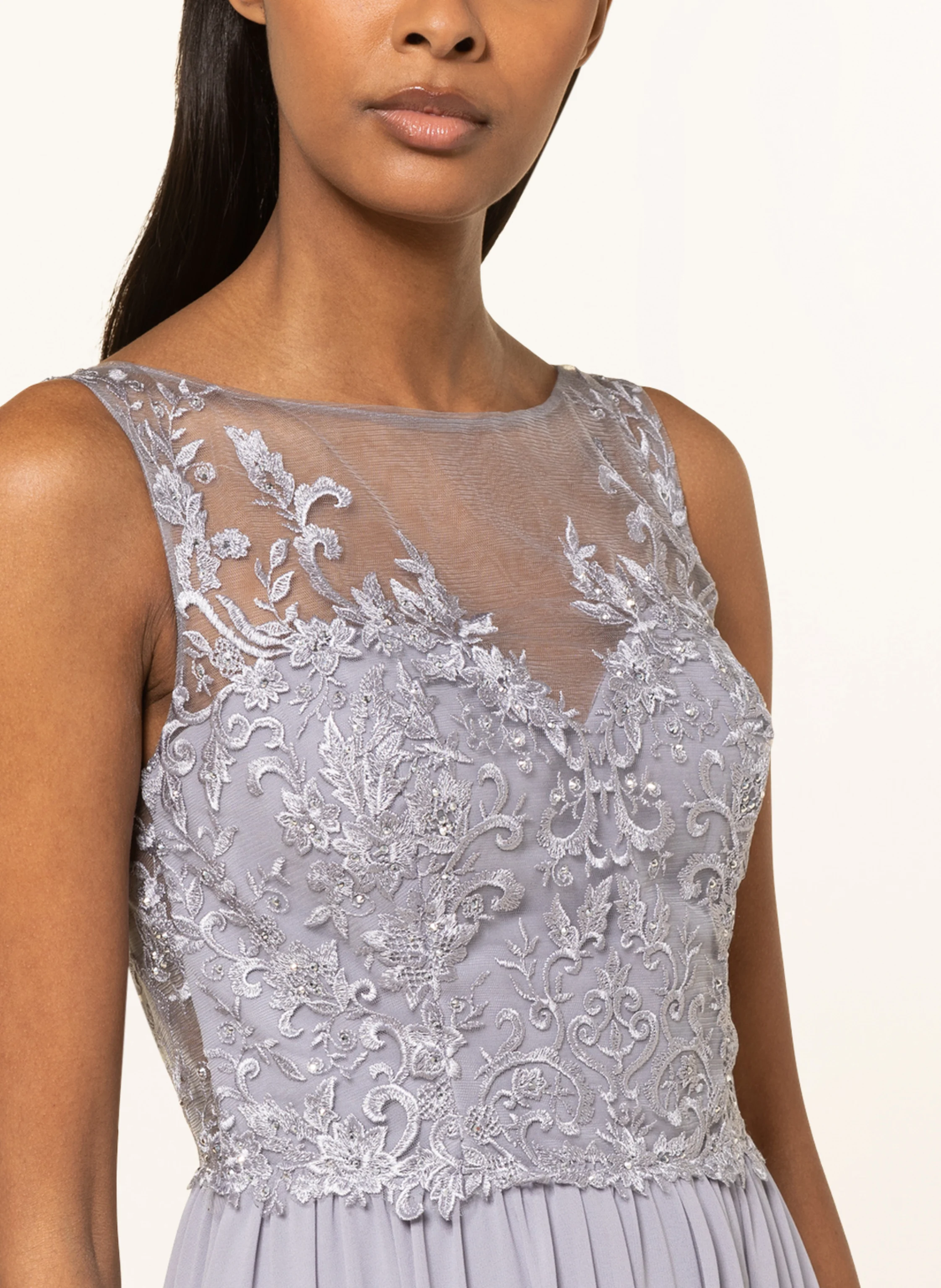 LAONA Abendkleid mit Spitze und Schmucksteinen