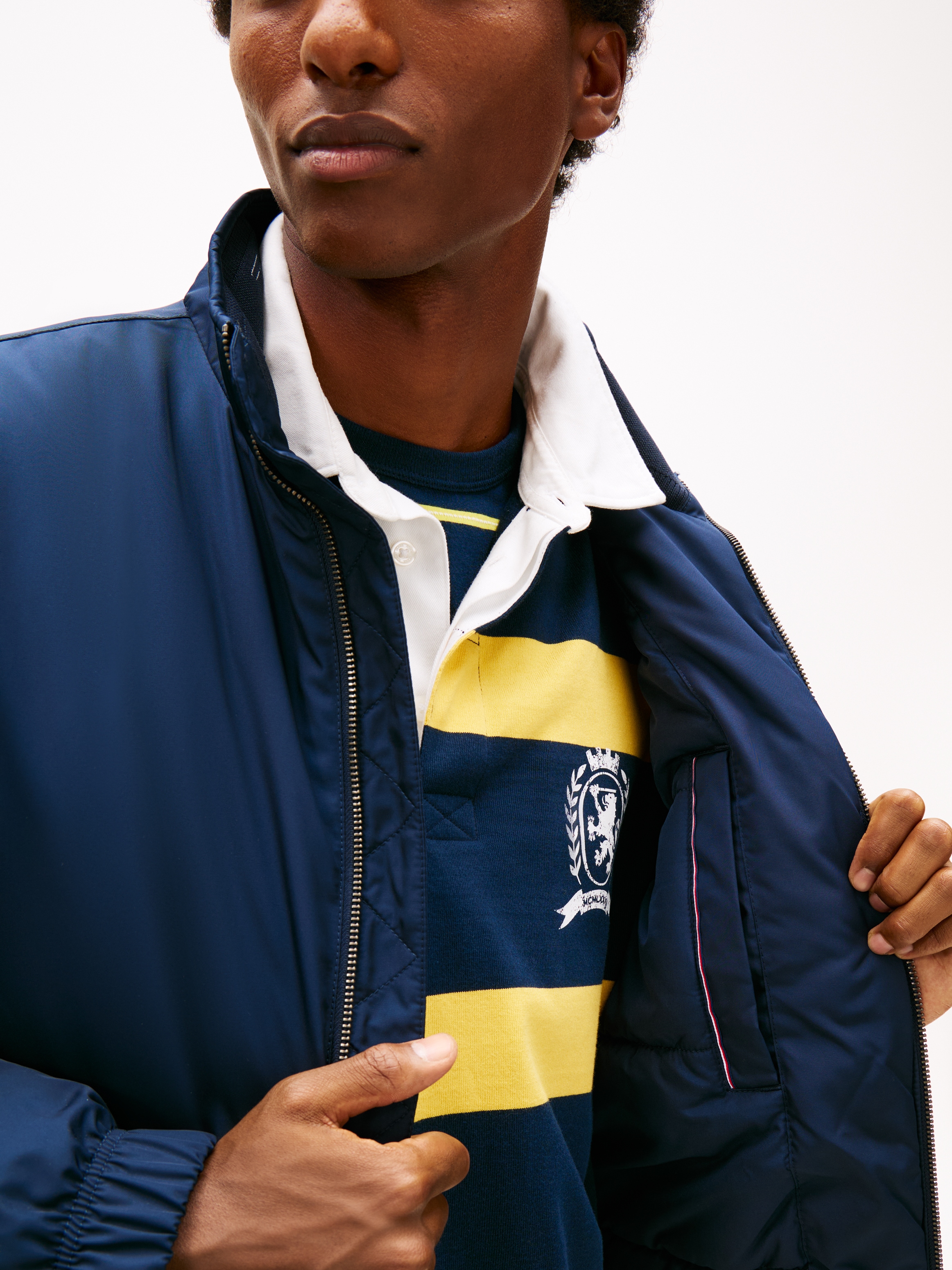 Tommy Jeans Blouson »TJM ESSENTIAL PADDED JACKET EXT« Freizeitjacke, Übergangsjacke glänzend, Stretchbündchen, Stehkragen