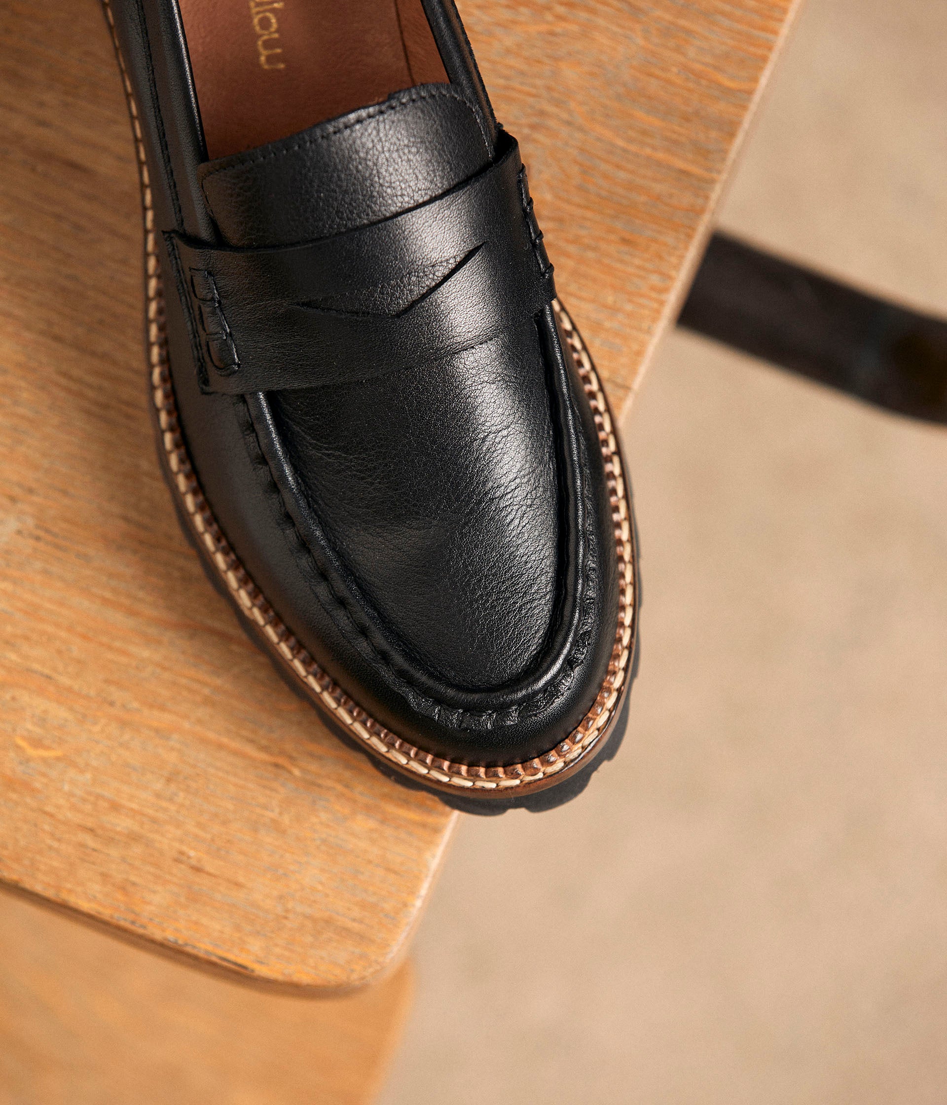 Mocassins cuir noir Cyndel