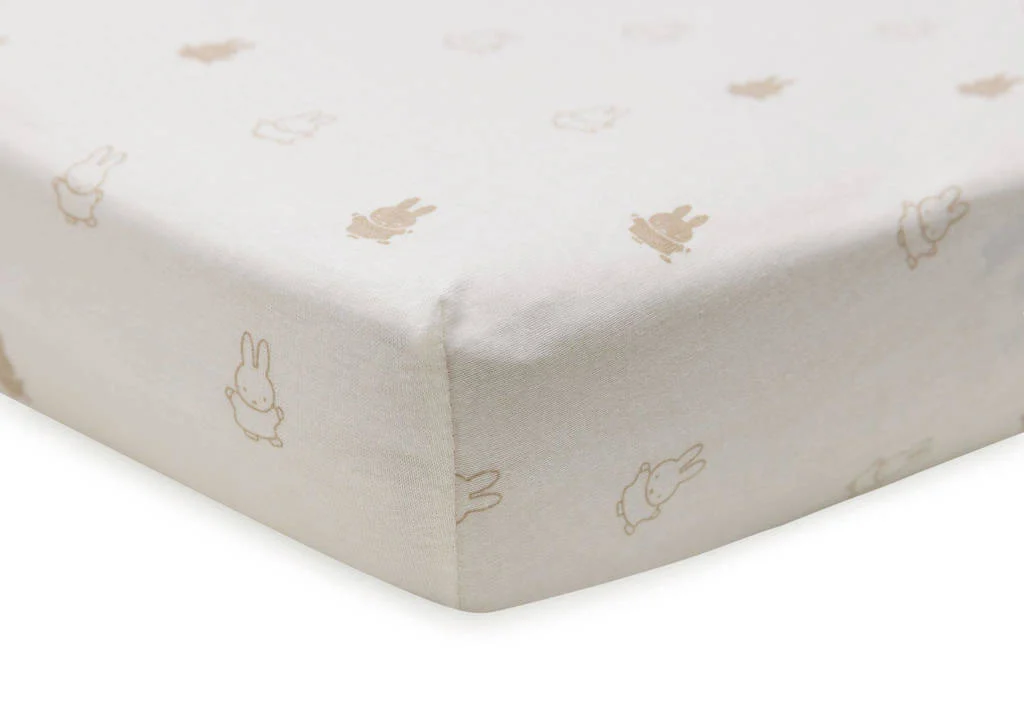 katoenen jersey wieg hoeslaken 40/50x80/90cm Happy Miffy - Nougat