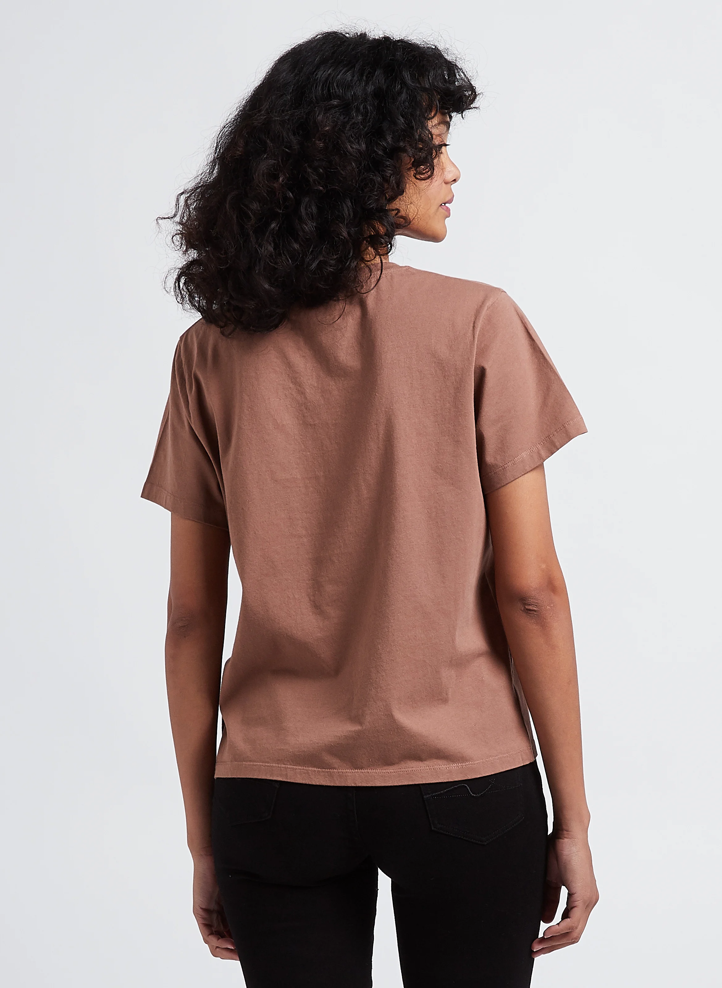 AMARA - Tee-shirt col rond sérigraphié en coton | Marron