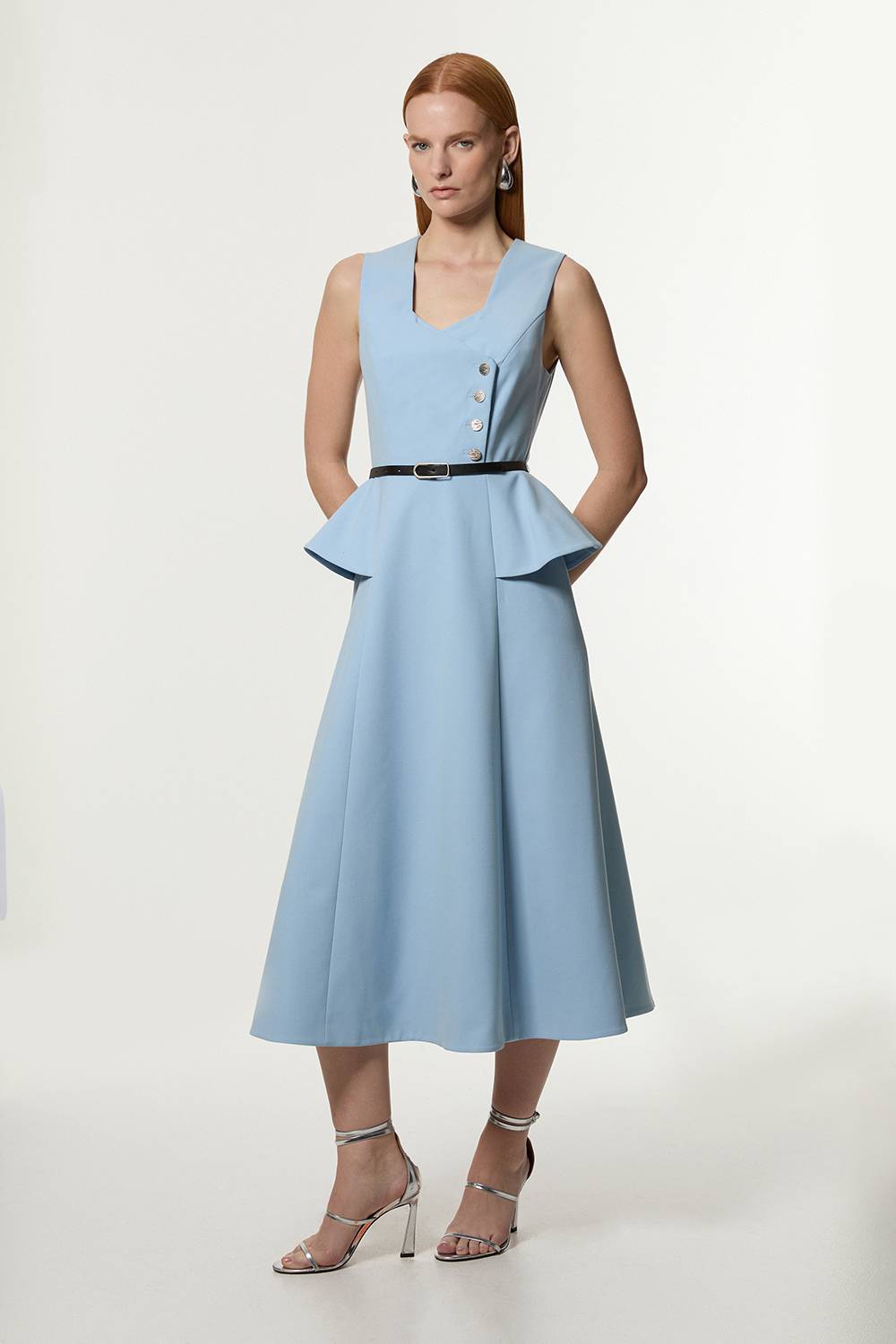 KarenMillen Robe Midi Petite À Jupe Évasée Avec Ceinture Et Détail Péplum En Tissu Stretch Compact