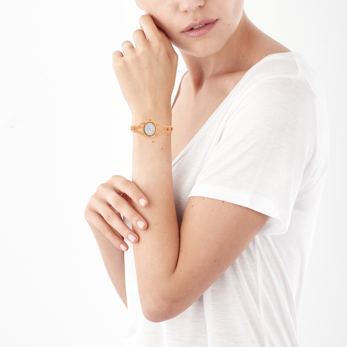 Montre dorée rose