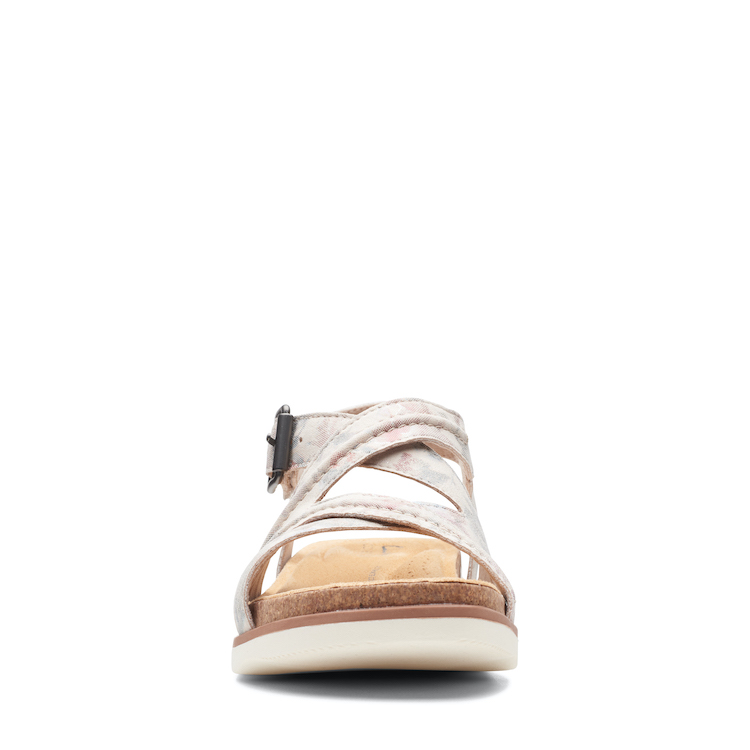 Clarks Brynn Avenue | BEIGE