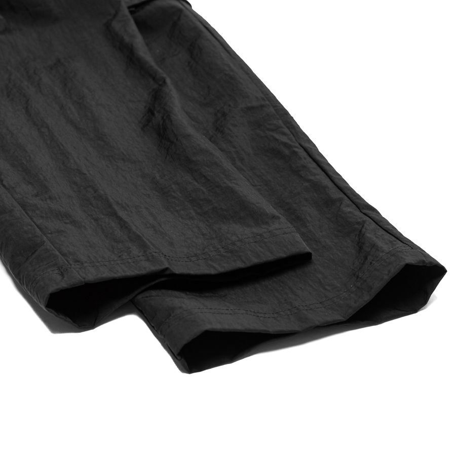 Nike Pantalon Cargo NSW Essential Woven - Noir/Blanc Femme