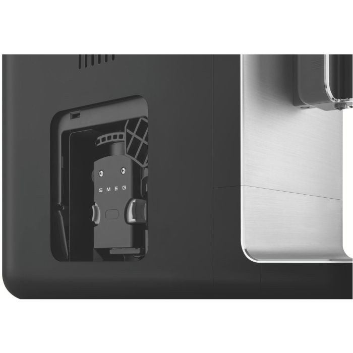 SMEG Kaffeevollautomat 50's Style BCC11BLMEU Schwarz Matt