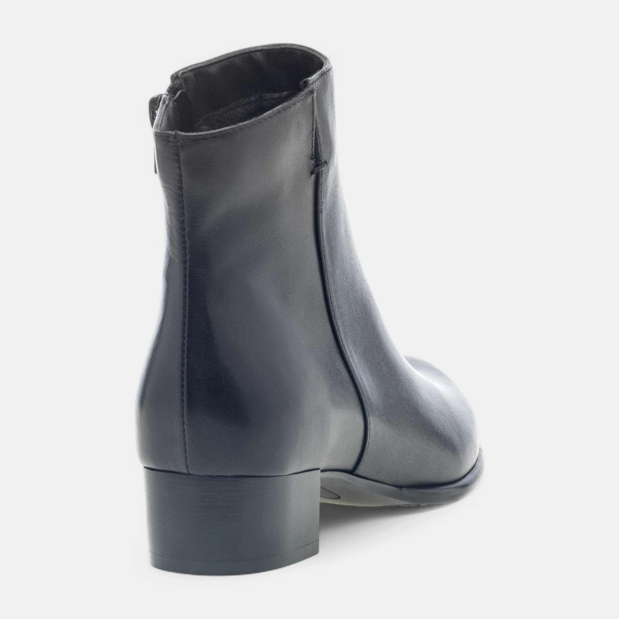 Bottines Femme en cuir noir