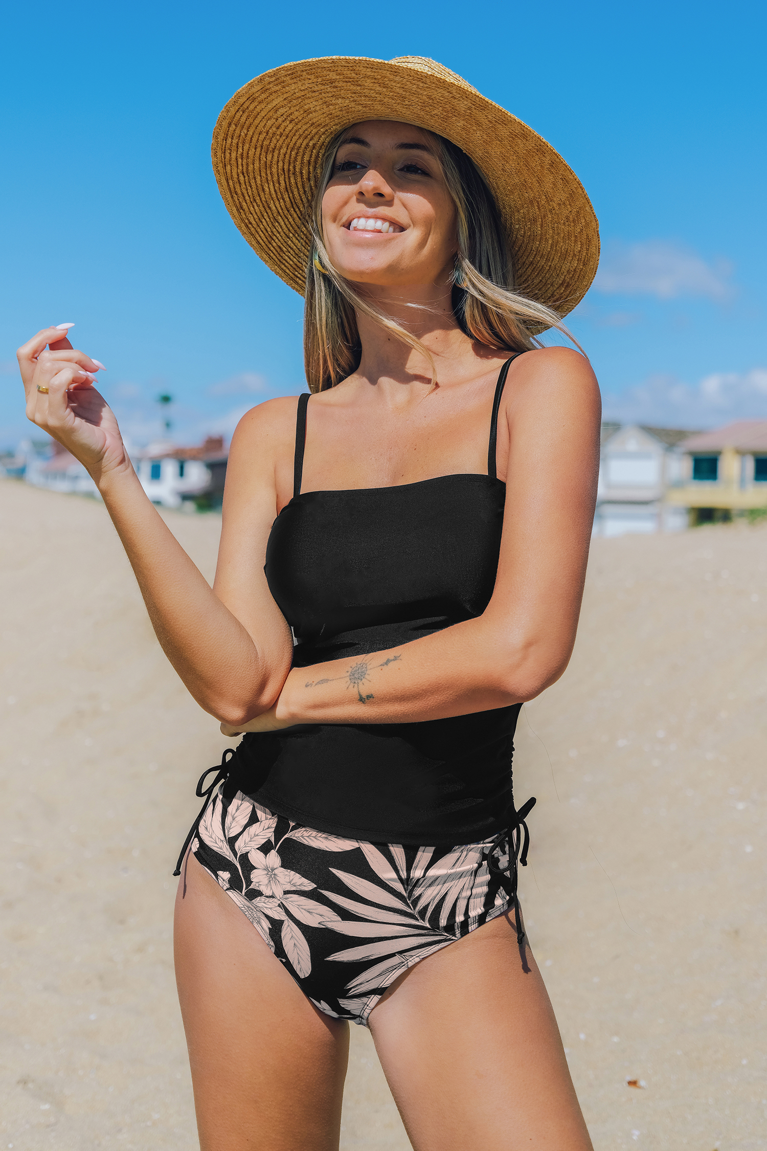 Tankini ruché noir et bas taille haute avec feuilles tropicales