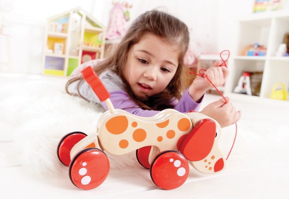 Hape Nachziehtier »Hündchen Puppy« Fördert Feinmotorik, Koordination und Vorstellungskraft