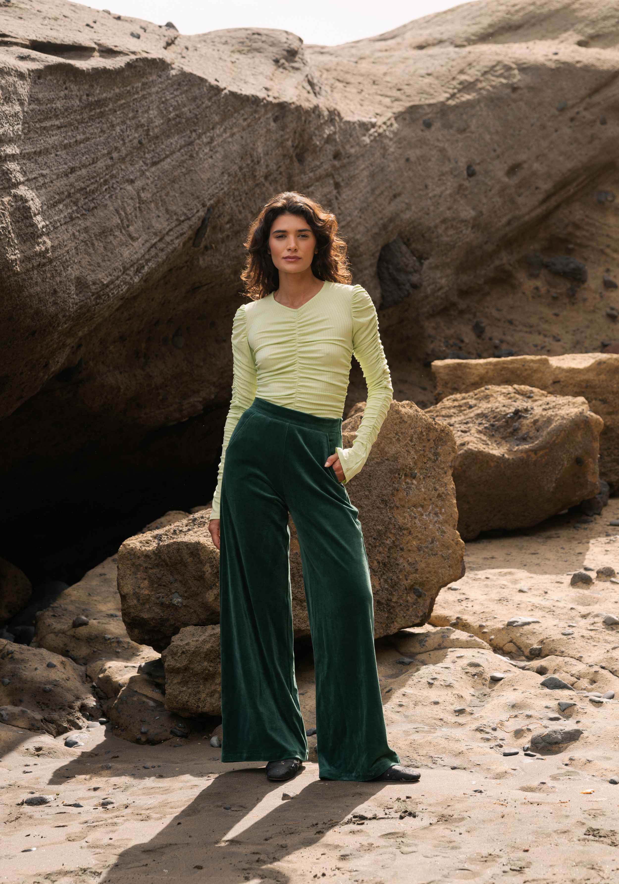 Komana Hose Leo Nicki Emerald Green