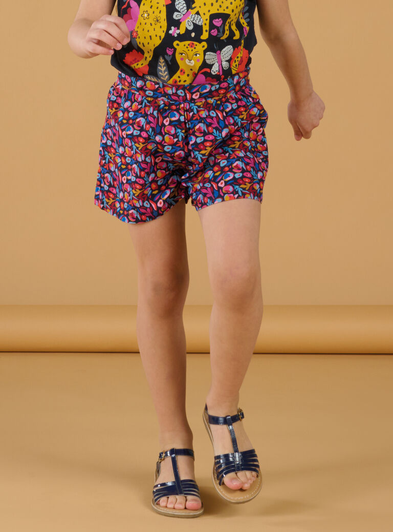 Short multicolore à imprimé fleuri