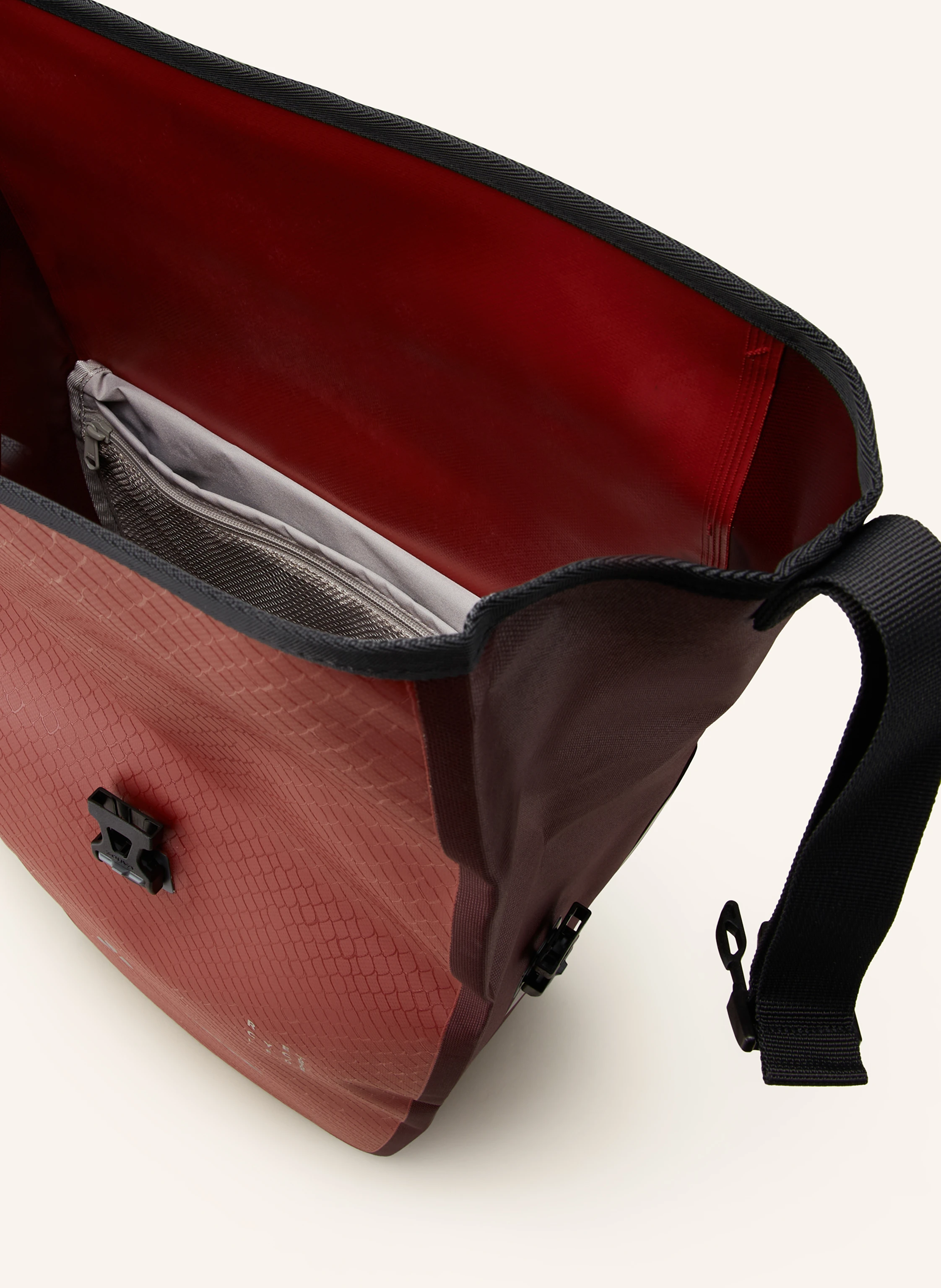 VAUDE Fahrradtasche AQUA BACK (REC)