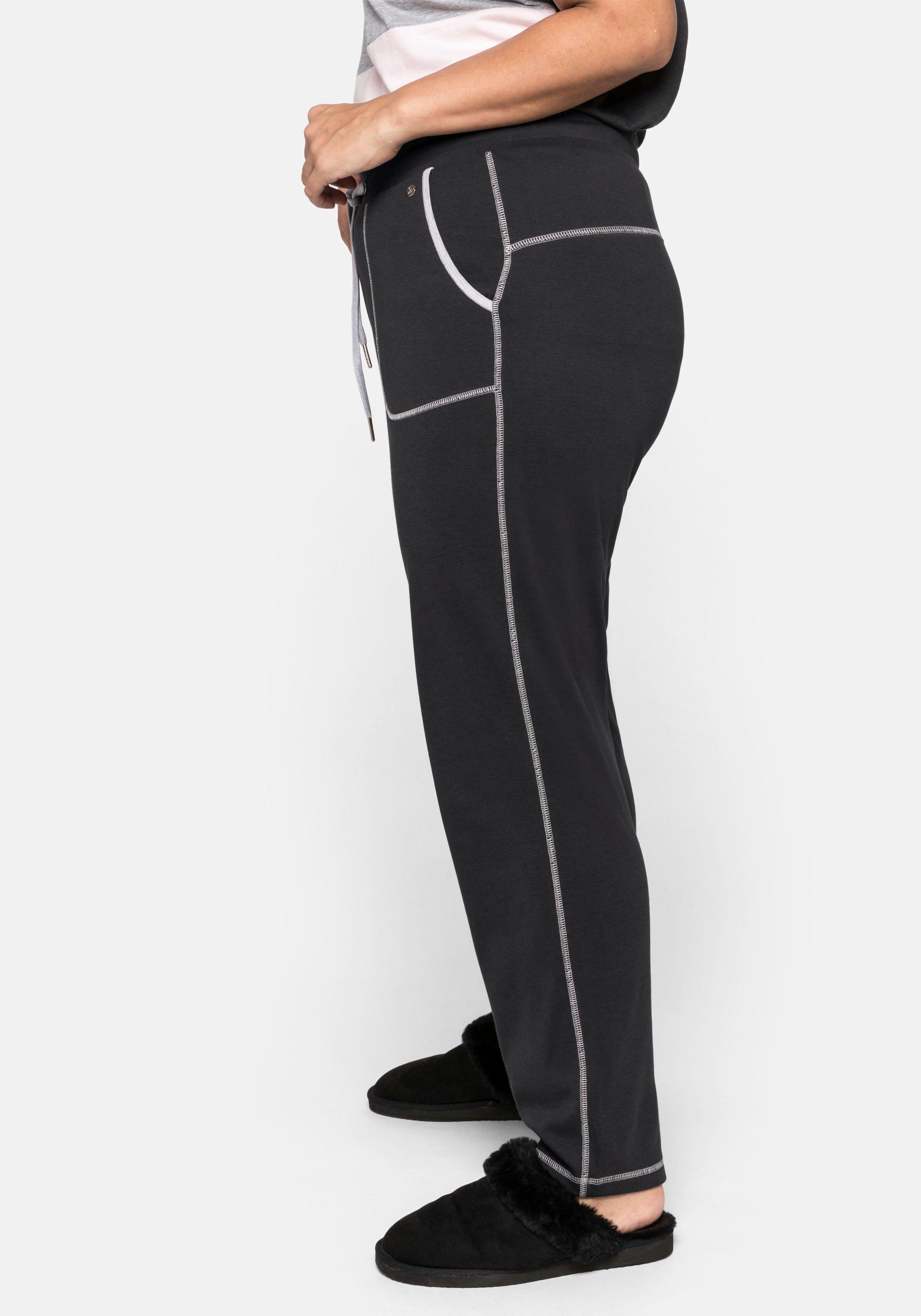 Relaxhose mit Kontrastnähten, in gerader Form