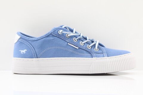 Mustang Leinenschuhe