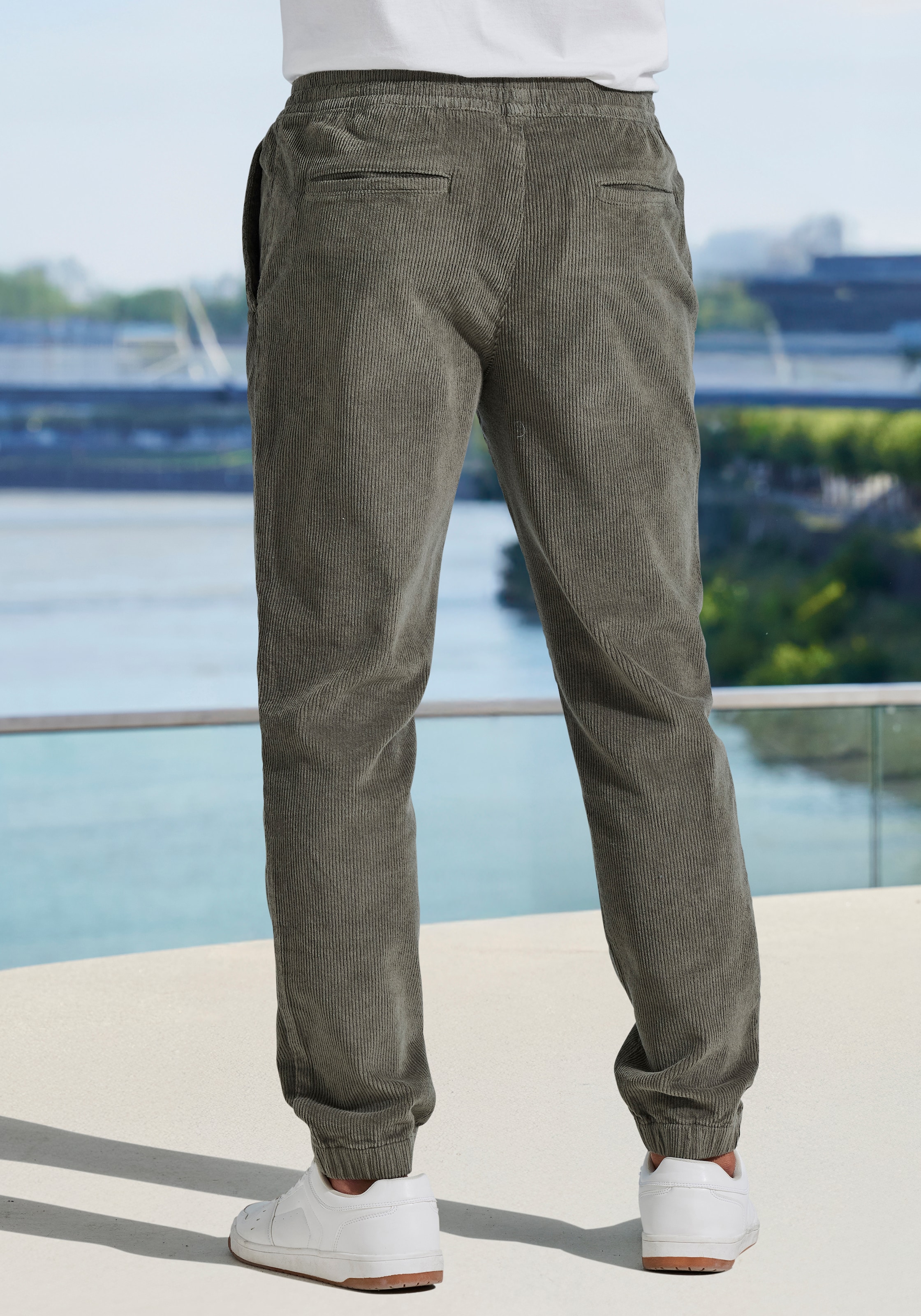 John Devin Jogger Pants »- elastische Cordhose im Jogg Pants Style«  auch in grossen Grössen