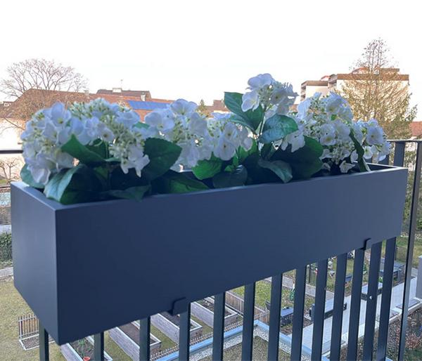 Eastwest Fiberglas-Balkonkasten Linea inkl.