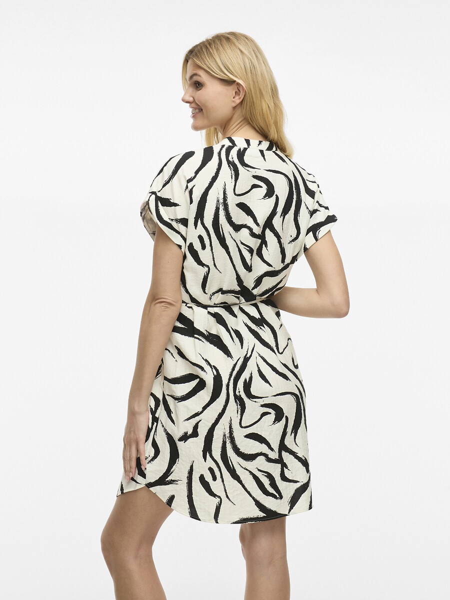 VILA<br>Vestido curto estampado