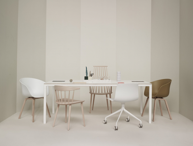 Hay Table T12 tafel rechte hoeken  - frame: wit - top: wit laminaat - 250x95x74