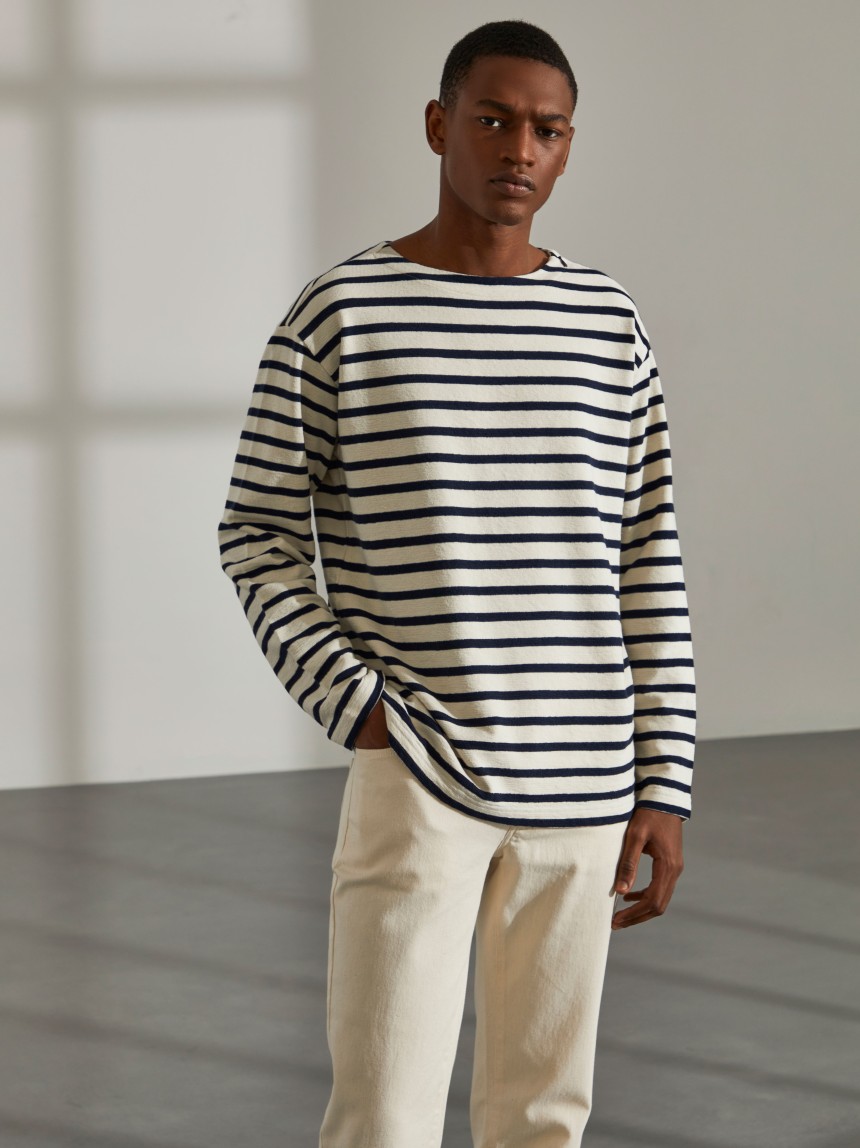 Camisola para homem bicolor com riscas e gola redonda
