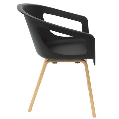 Lot de 4 chaises ONENNA - pieds bois - accoudoirs intégrés - coque noire